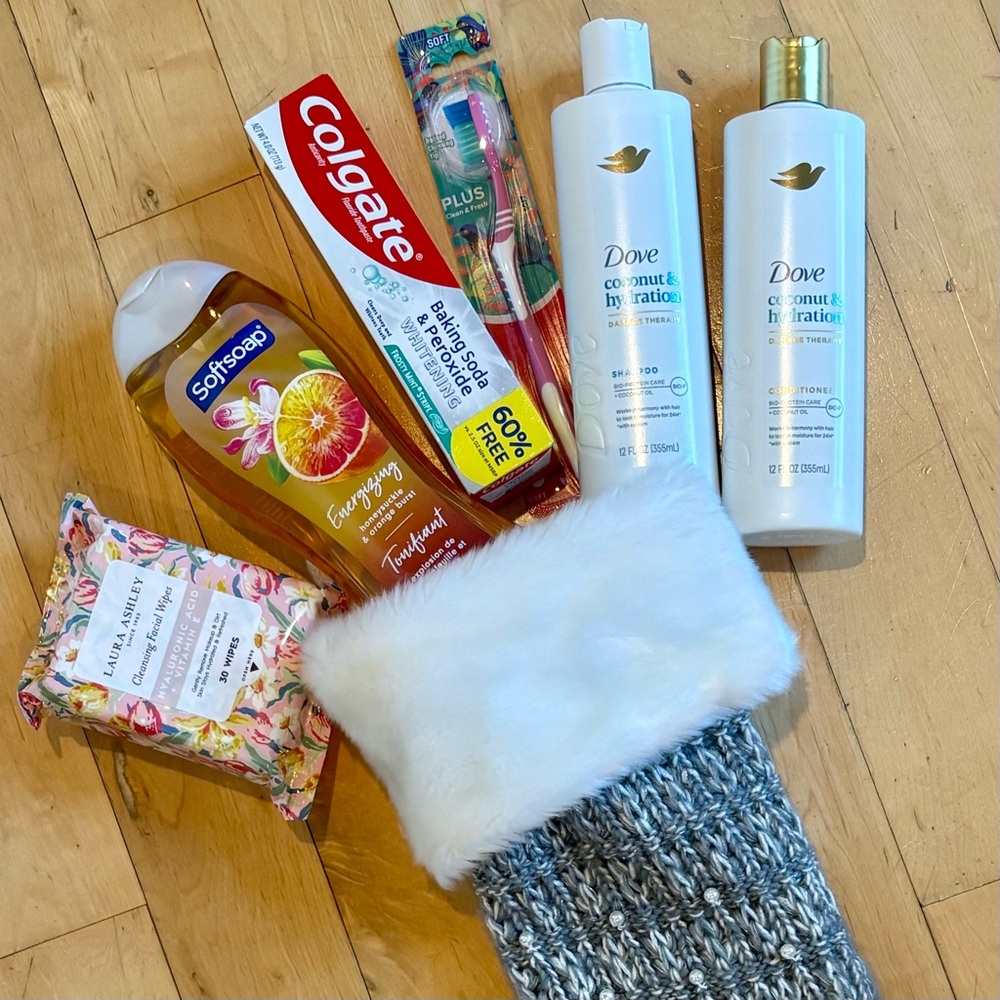 WOMEN’S PERSONAL CARE BUNDLE 6 FULL SIZED PRODUCTS